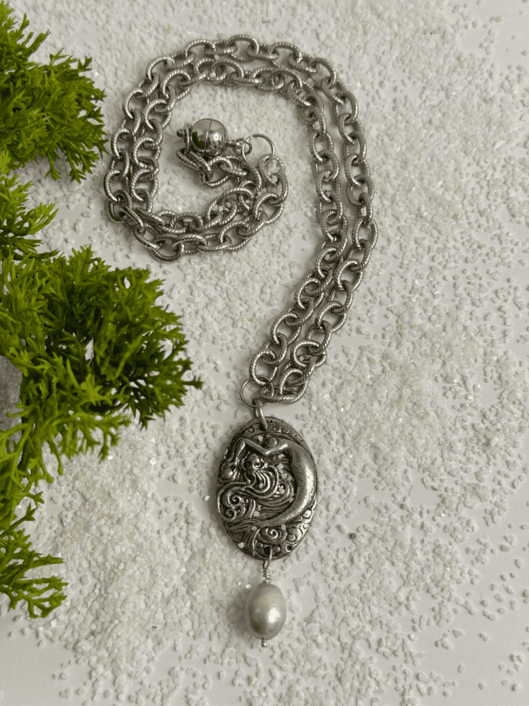 Silver Plated Chain With Mermaid Pendant