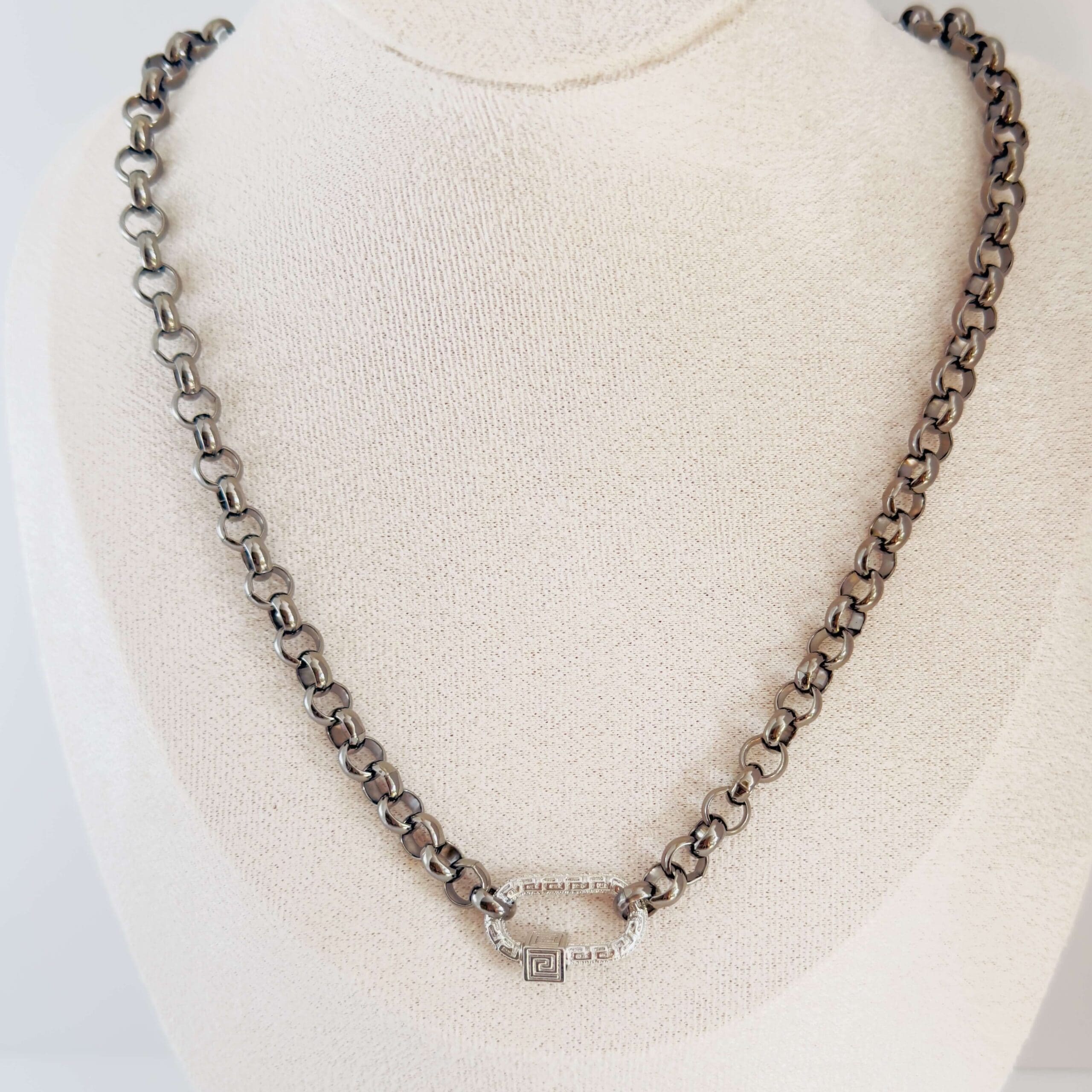 Silver metallic with silver carabiner